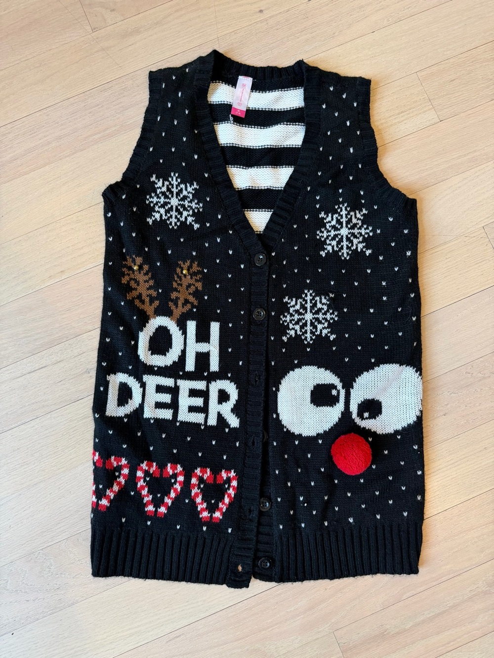 Xhilaration Black Novelty 'Oh Deer' Knit Vest with Red Accent